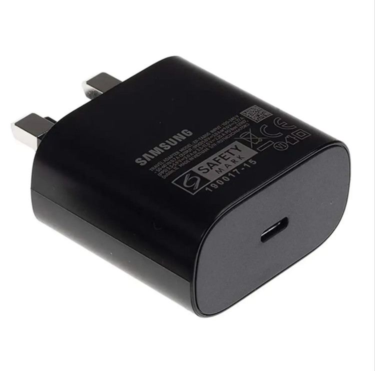 شارژر دیواری ۲۵ وات مدل EPTA800