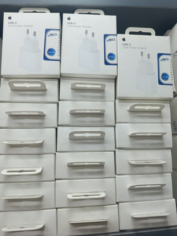 شارژر دیواری ۲۰ وات اپل ۲پین(صدرتل)USB-C (اصلی)